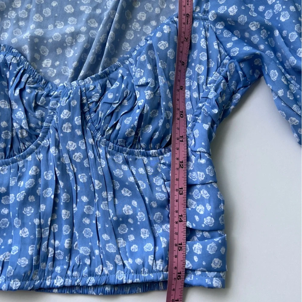 Blue Floral Peplum Blouse with Sweetheart Neckline Small Size Aka Corset Draped - Picture 10 of 13